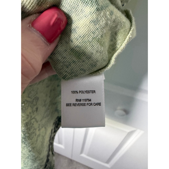 One World Short Sleeve Tee L Green Blue Paisley - Picture 6 of 6